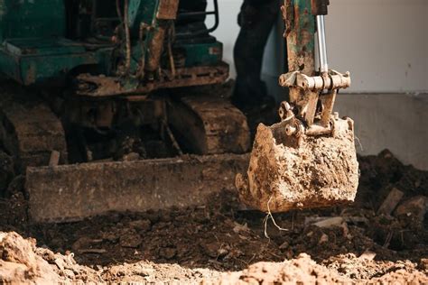 digging footings with mini excavator|how to dig footings with a mini.